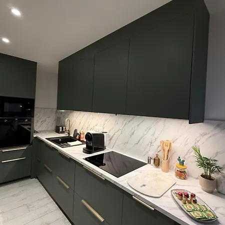 Casa - T4, Proche شقة *